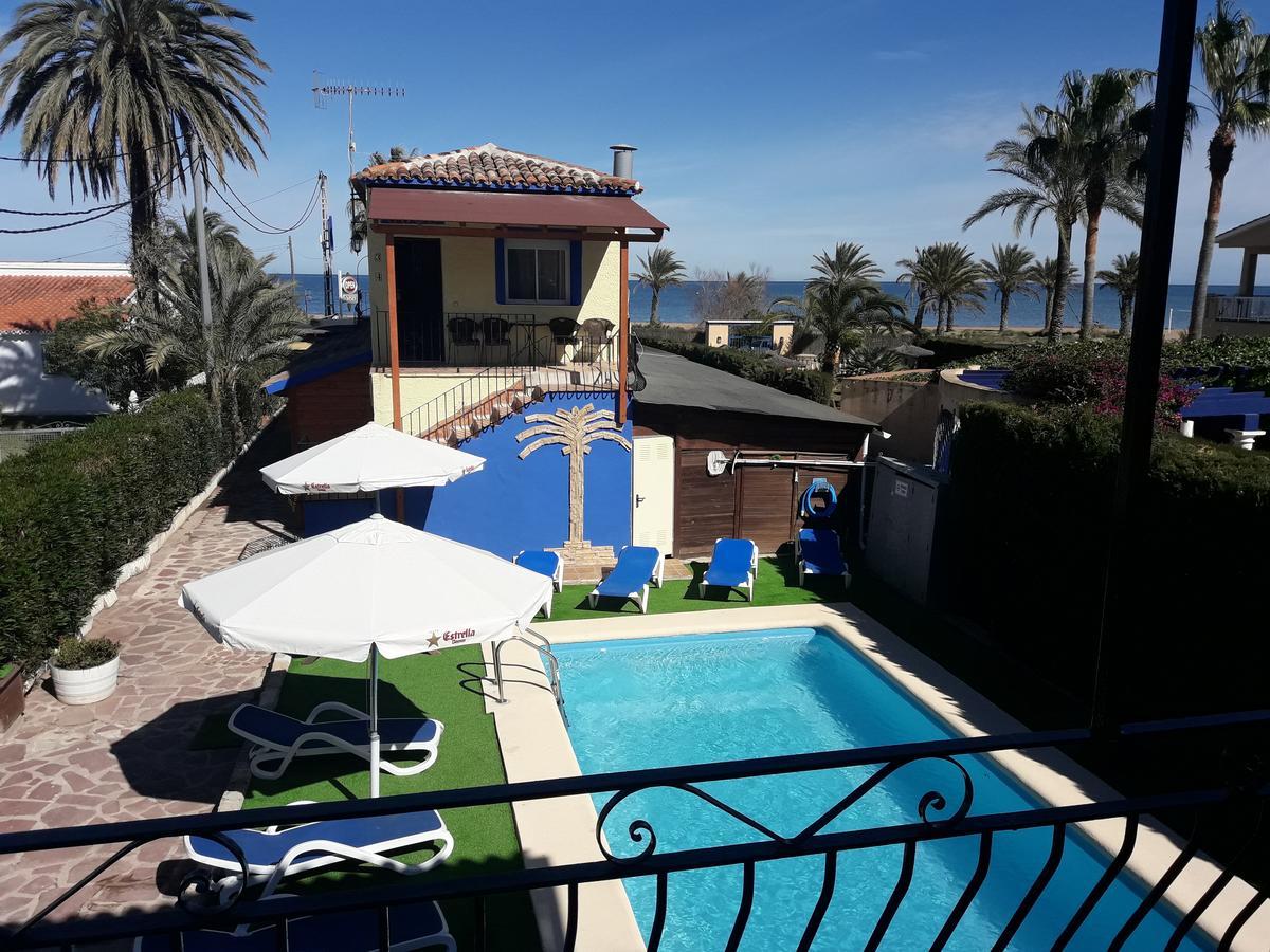 Oasis Pensión 5*